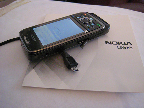 microUSB_charging_nokia