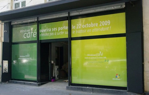 windows-cafe-paris-kerodicas