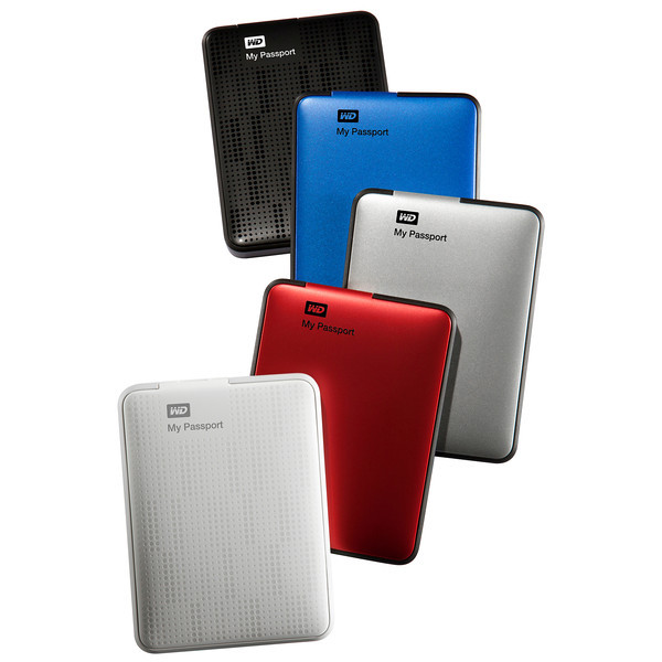 MyPassportGroupFannedWhite-westerndigital-00-kerodicas